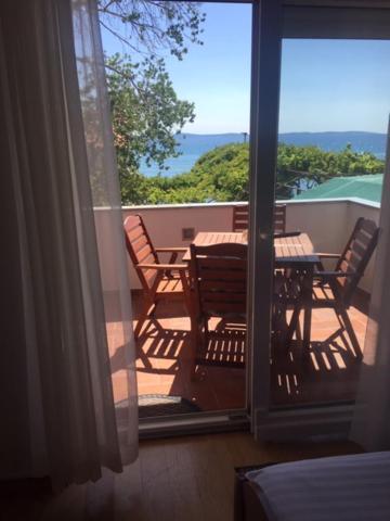 Apartments Karaman Подстрана Экстерьер фото